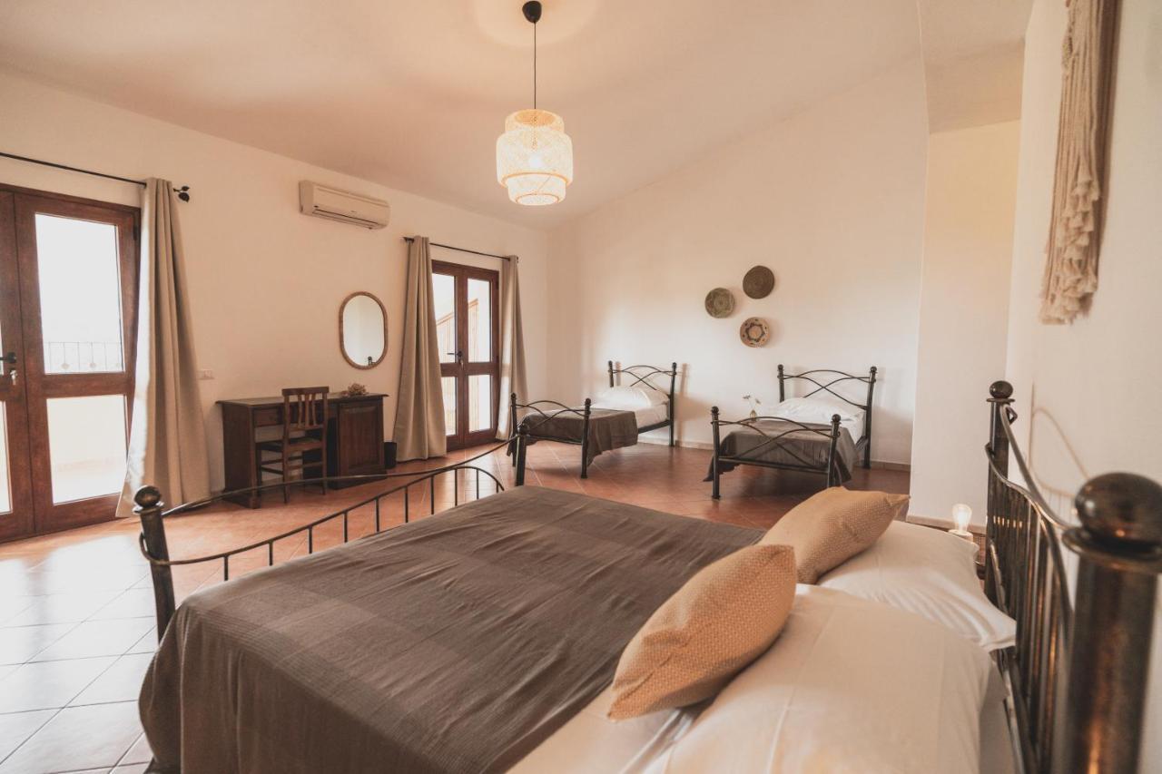 Anima Hotel Sardinia フルミニマッジョーレ エクステリア 写真